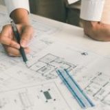 Como defender uma solução técnica de instalação elétrica em reunião de obra?